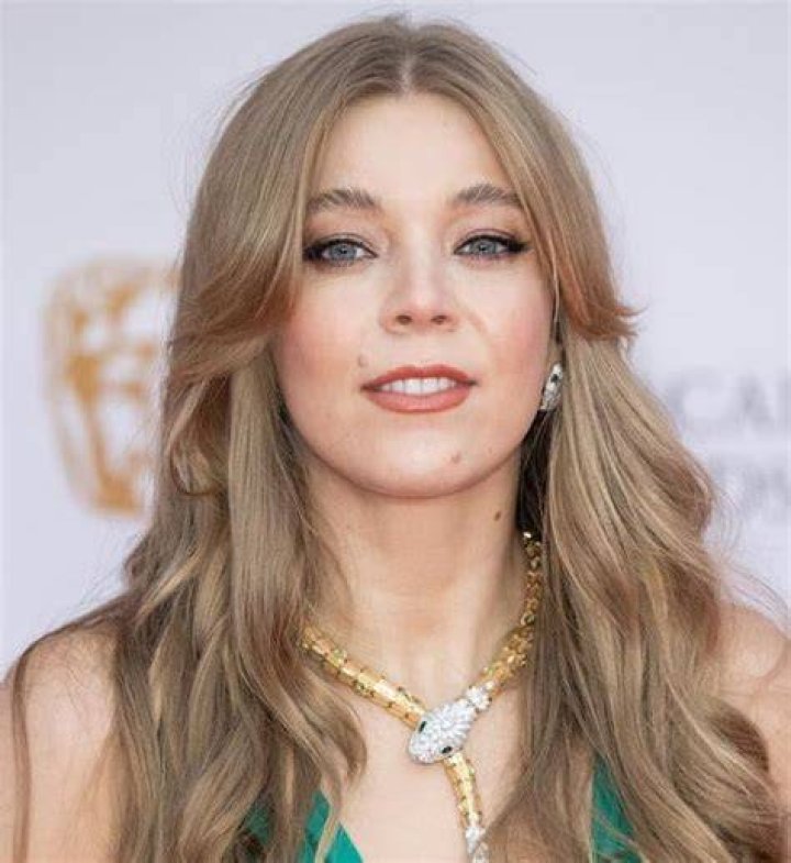 Becky Hill Net Worth