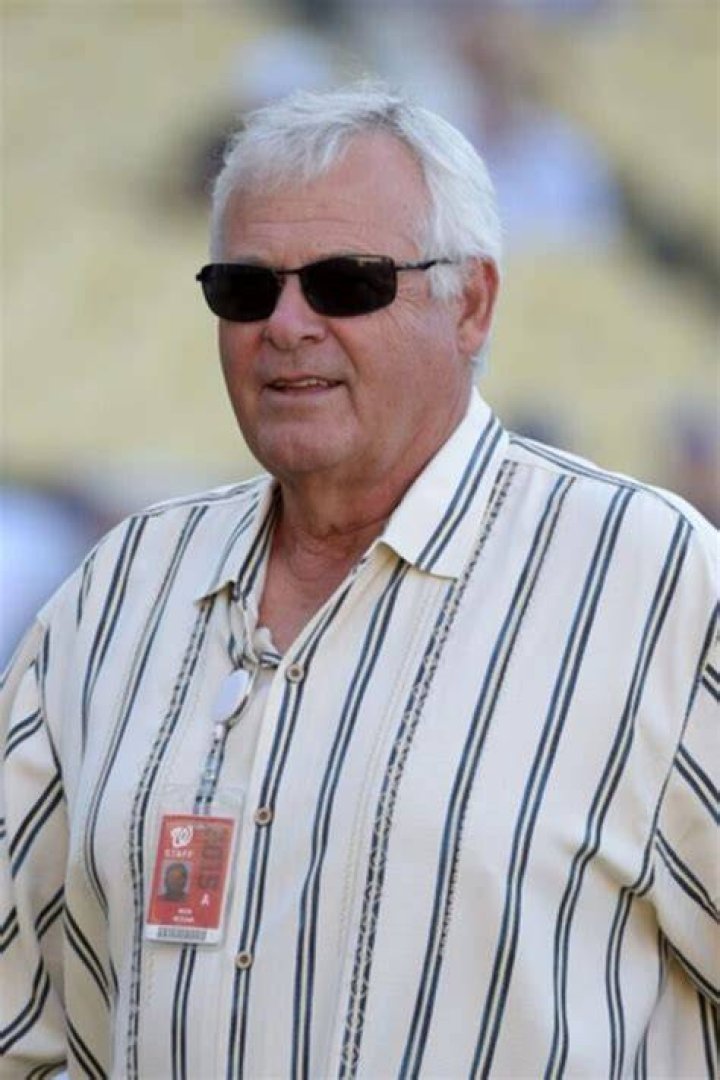 Bob Boone Net Worth 2024