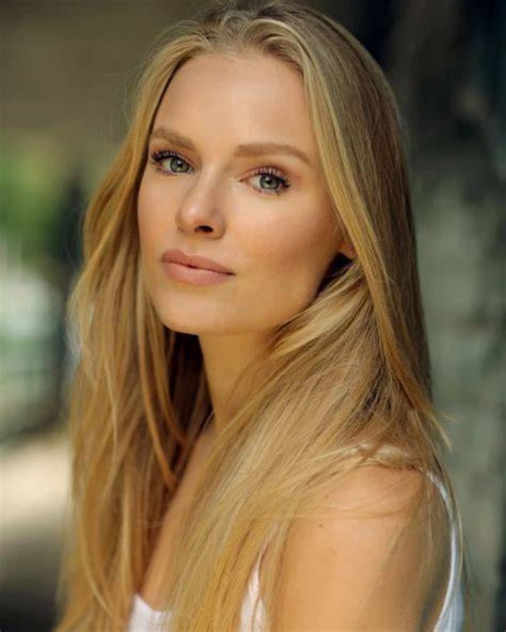 Clementine Nicholson Clementine Nicholson