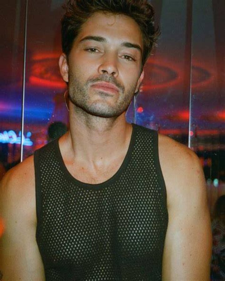 Francisco Lachowski Net Worth