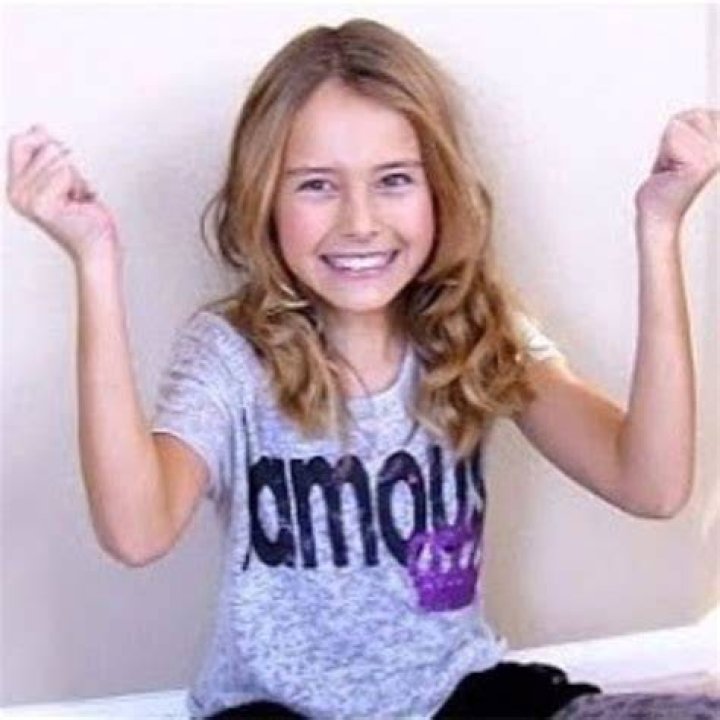 Lia SevenPerfectAngels