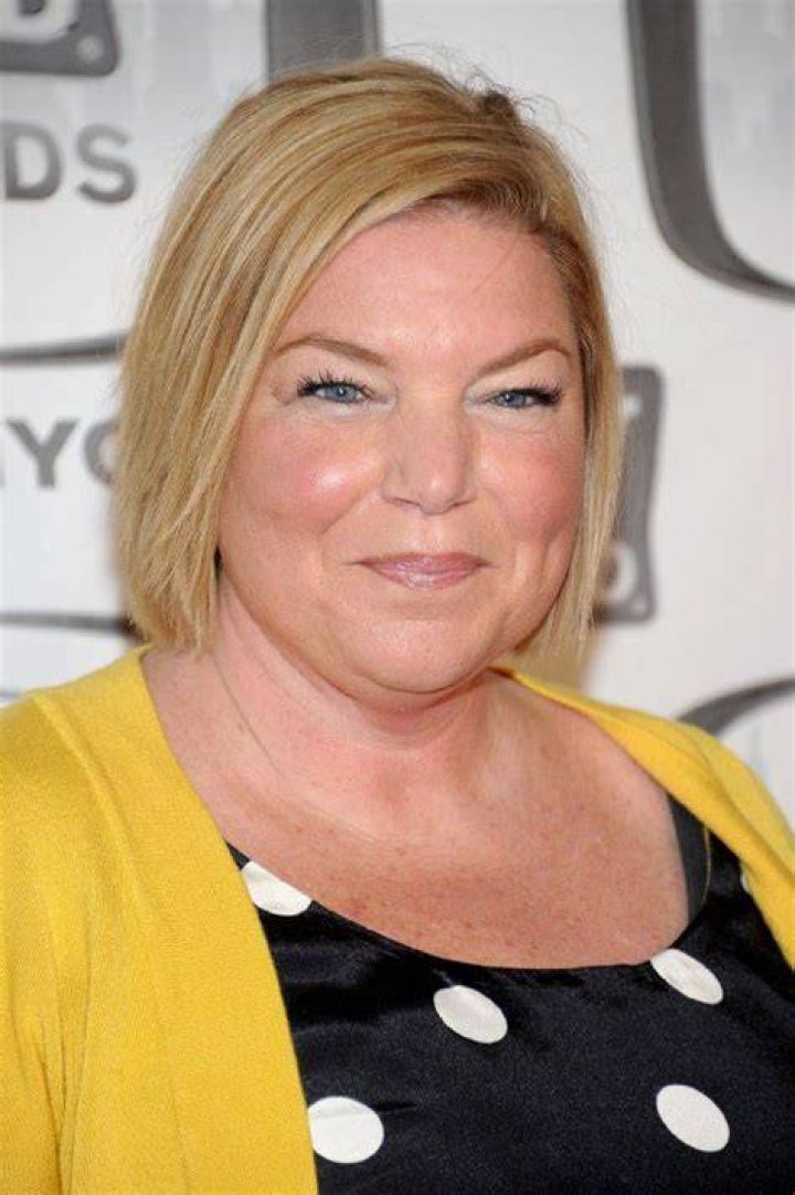 Mindy Cohn Net Worth