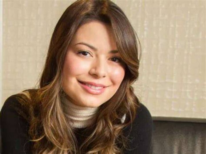 Miranda Taylor Cosgrove Net Worth